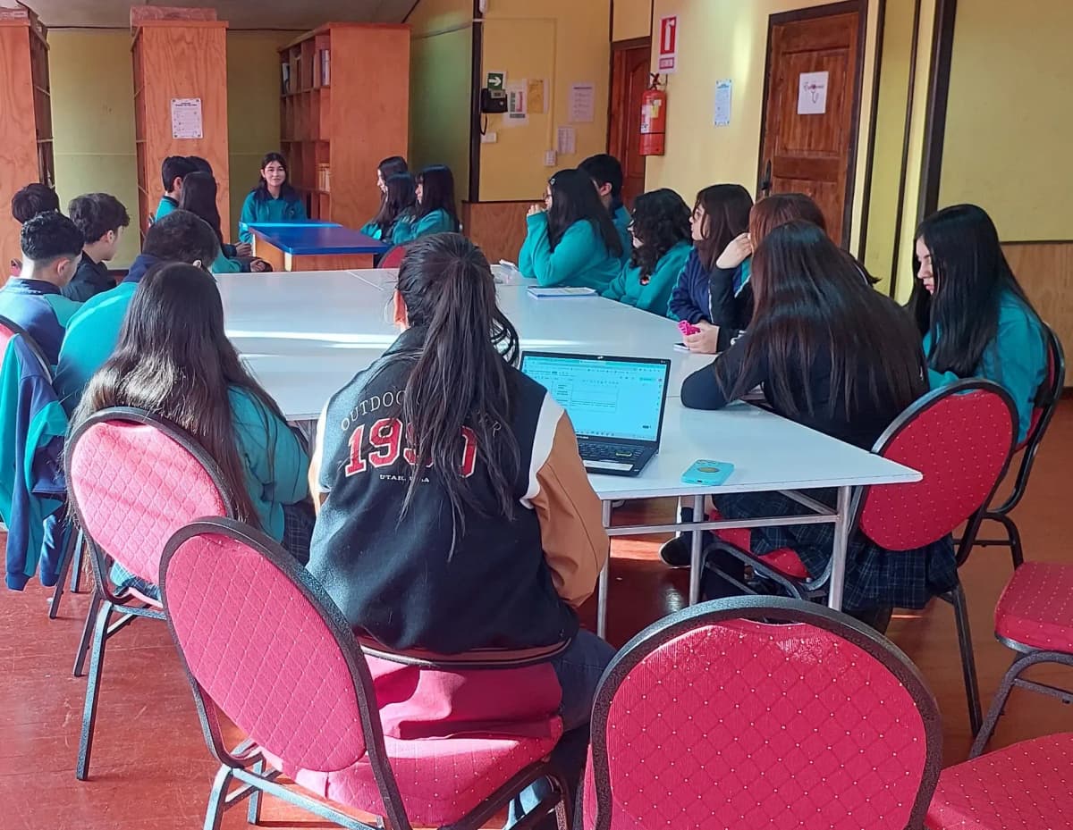 Comunidad escolar de Garden College, La Unión — Región de Los Ríos